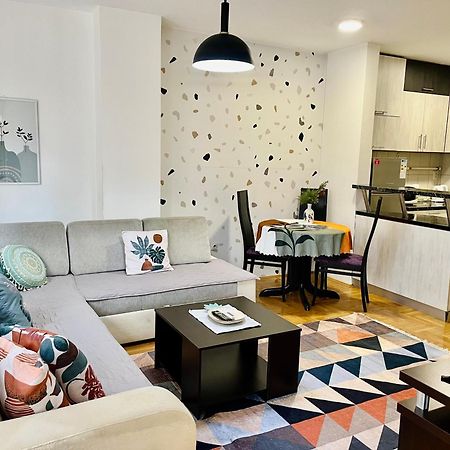 Nancy Apartment سكوبجي المظهر الخارجي الصورة